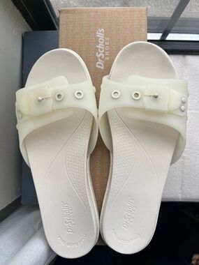 Dr. Scholl's Women's Cream Slide Sandals with Buckle Accent